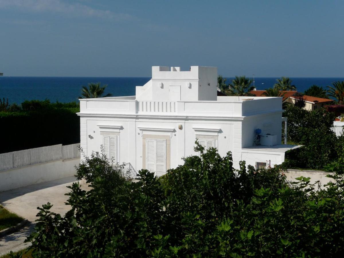 Villa Matinella Trani Exterior photo